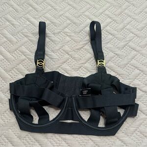 New-VERY SEXY‎ Strappy Open Cup Demi Bra Black By Victoria's Secret. 32C.